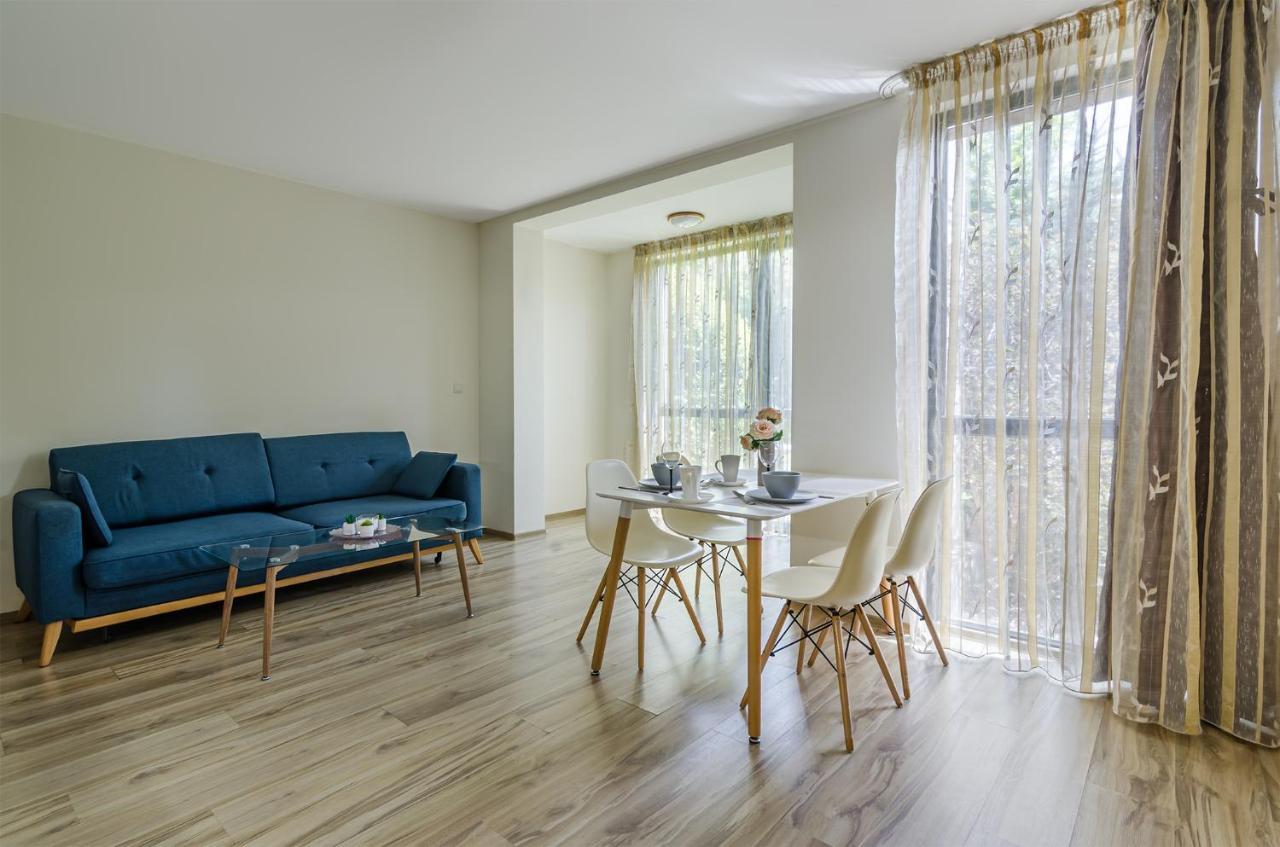 Ferienwohnung Garden Palace Warna Exterior foto